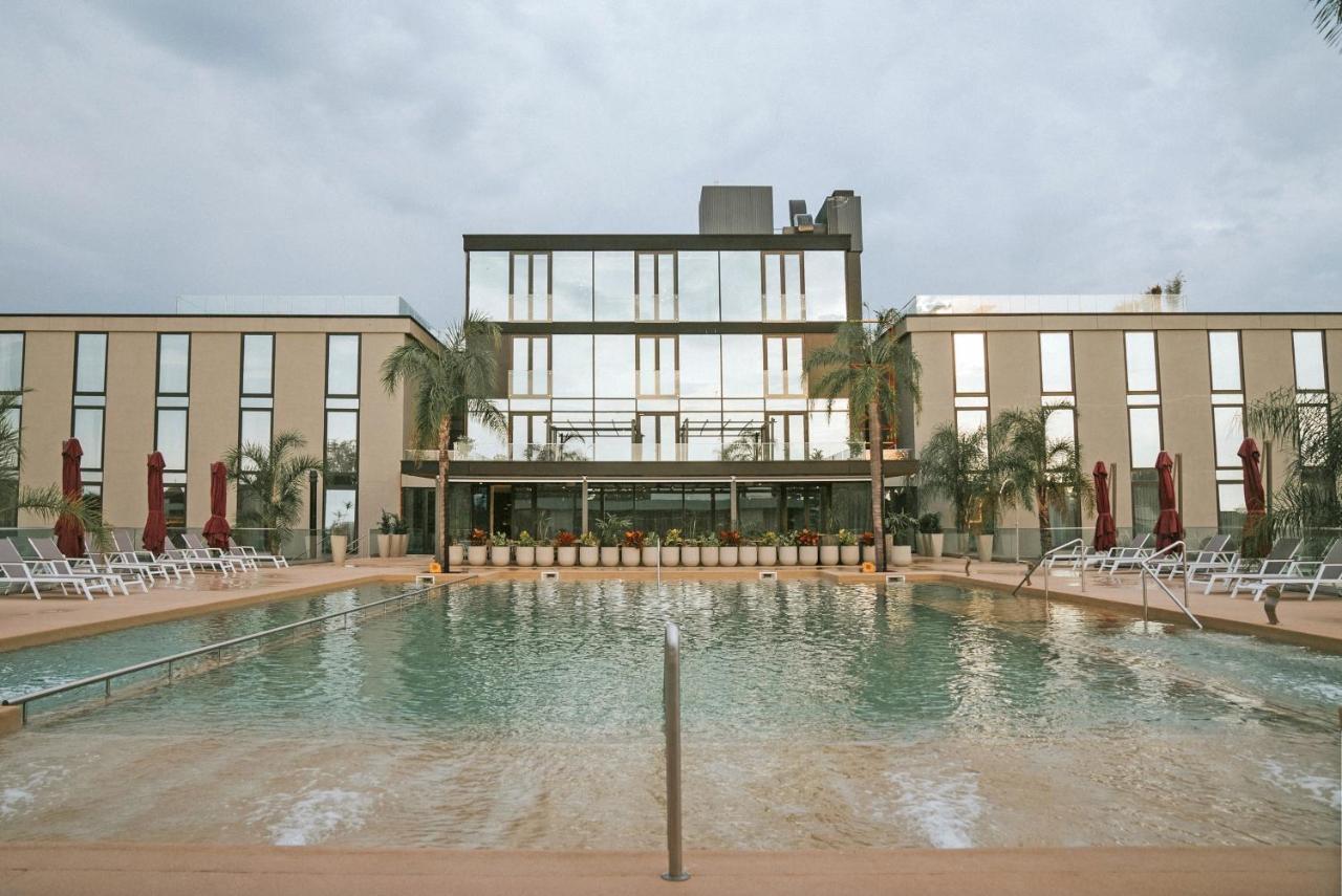 Howard Johnson Plaza La Ribera 雷西斯膝西亚 外观 照片